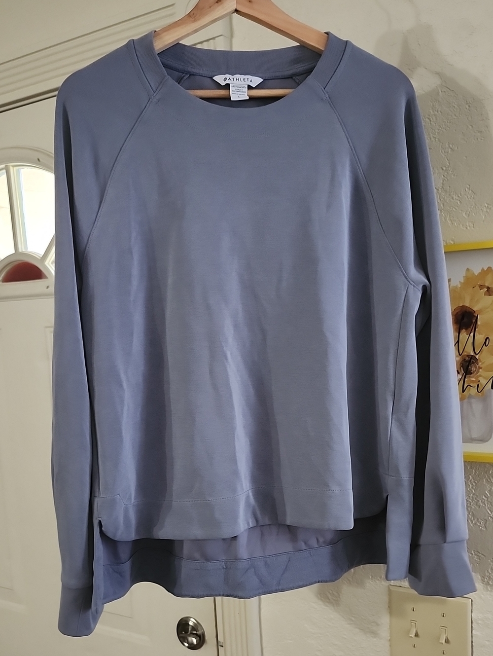 Athleta Coaster Luxe Recover Crewneck Sweatshirt Periwinkle Blue Sz L Activewear